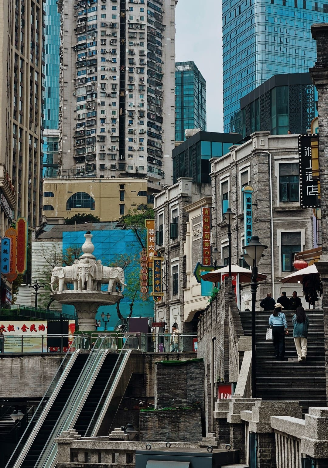 Baixiang Street - 白象街 Chongqing Tourist Attraction