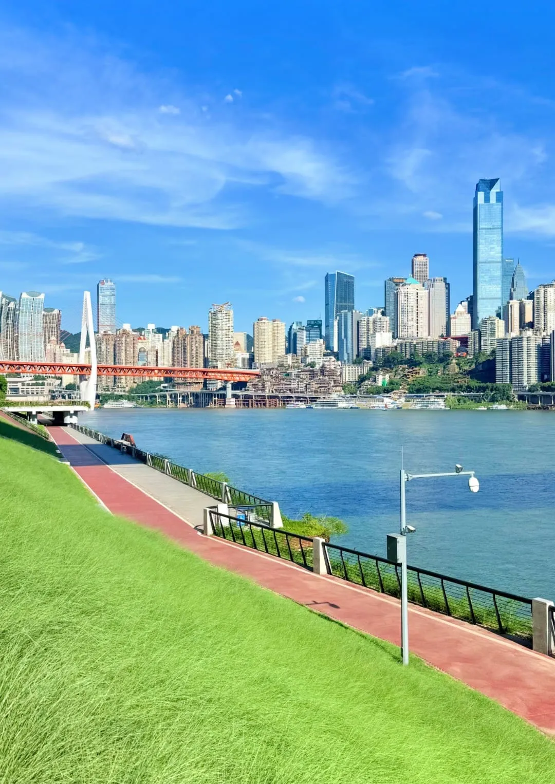 Beibin Road Promenade - 北滨路漫客步道 Chongqing Tourist Attraction