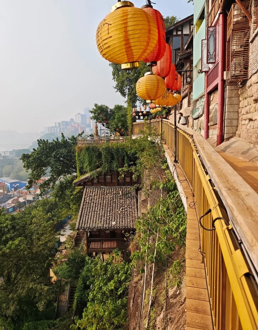 City Wall Boardwalk - 山城步道 Chongqing Tourist Attraction