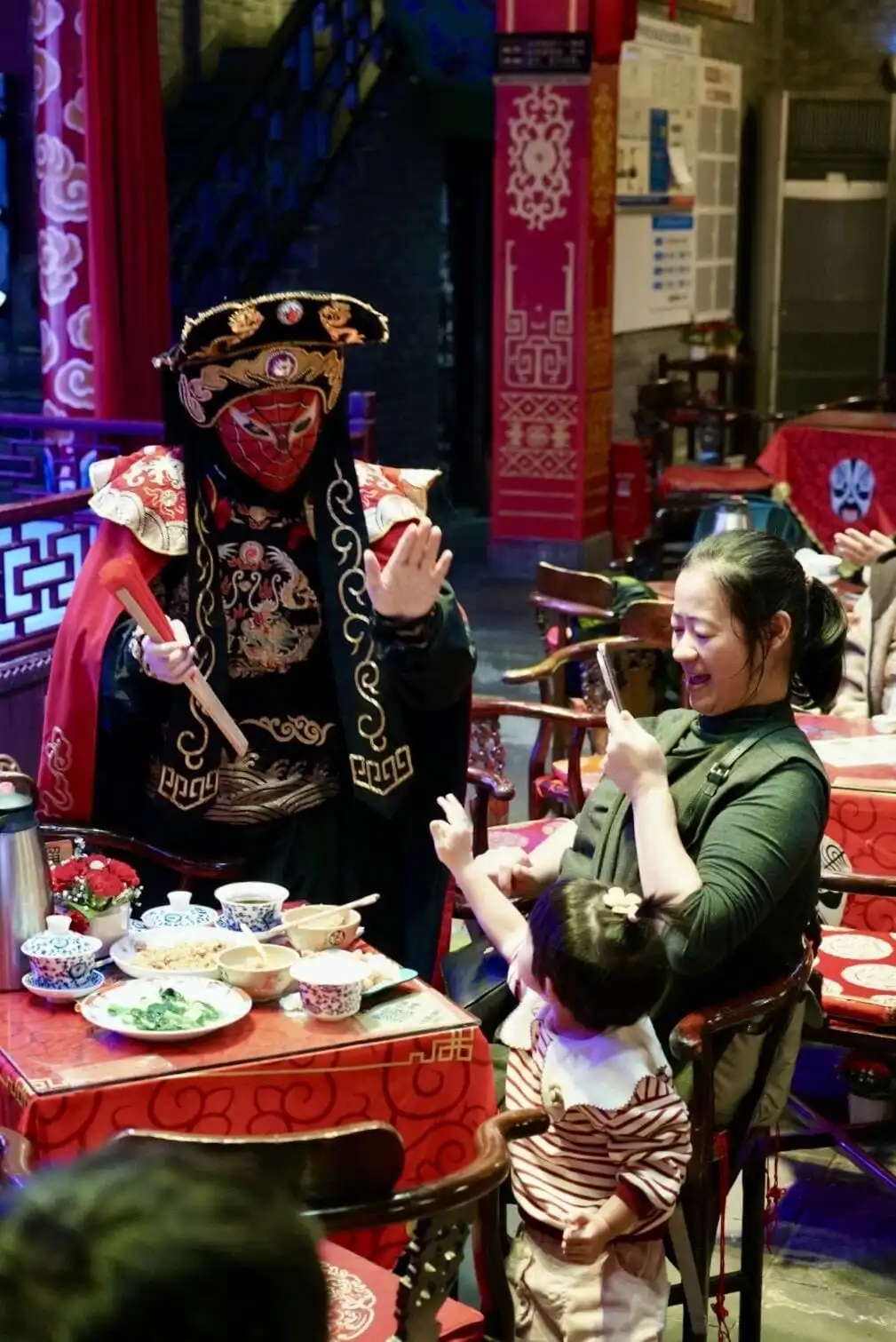 Zhuanyun Teahouse - 磁器口转运楼 Chongqing Tourist Attraction