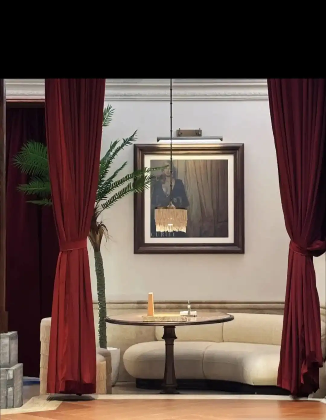 CURIEL Salon - CURIEL Salon Chongqing Tourist Attraction