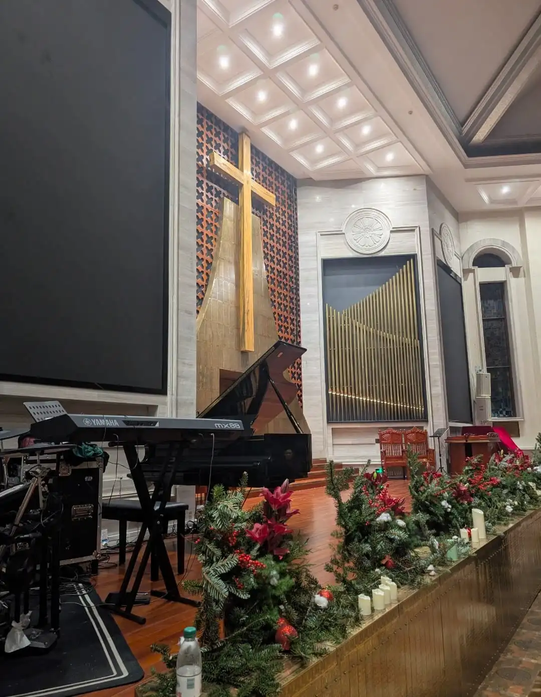 Jiangbeicheng Gospel Church - 江北城福音堂 Chongqing Tourist Attraction