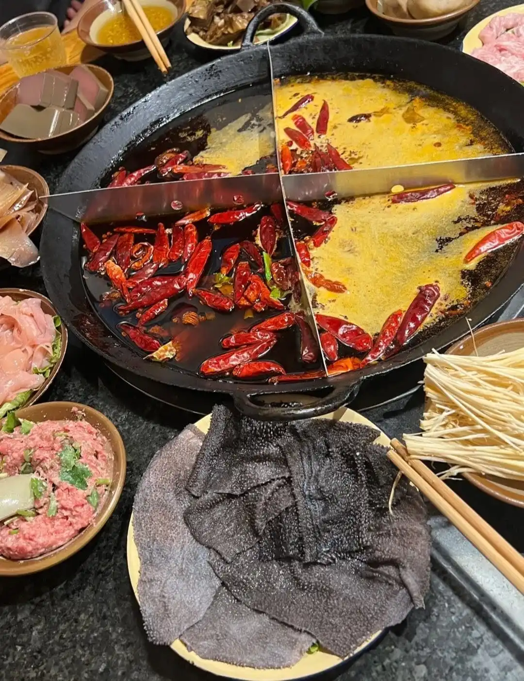 Kuang Hotpot - 矿火锅(沙坪坝店) Chongqing Tourist Attraction