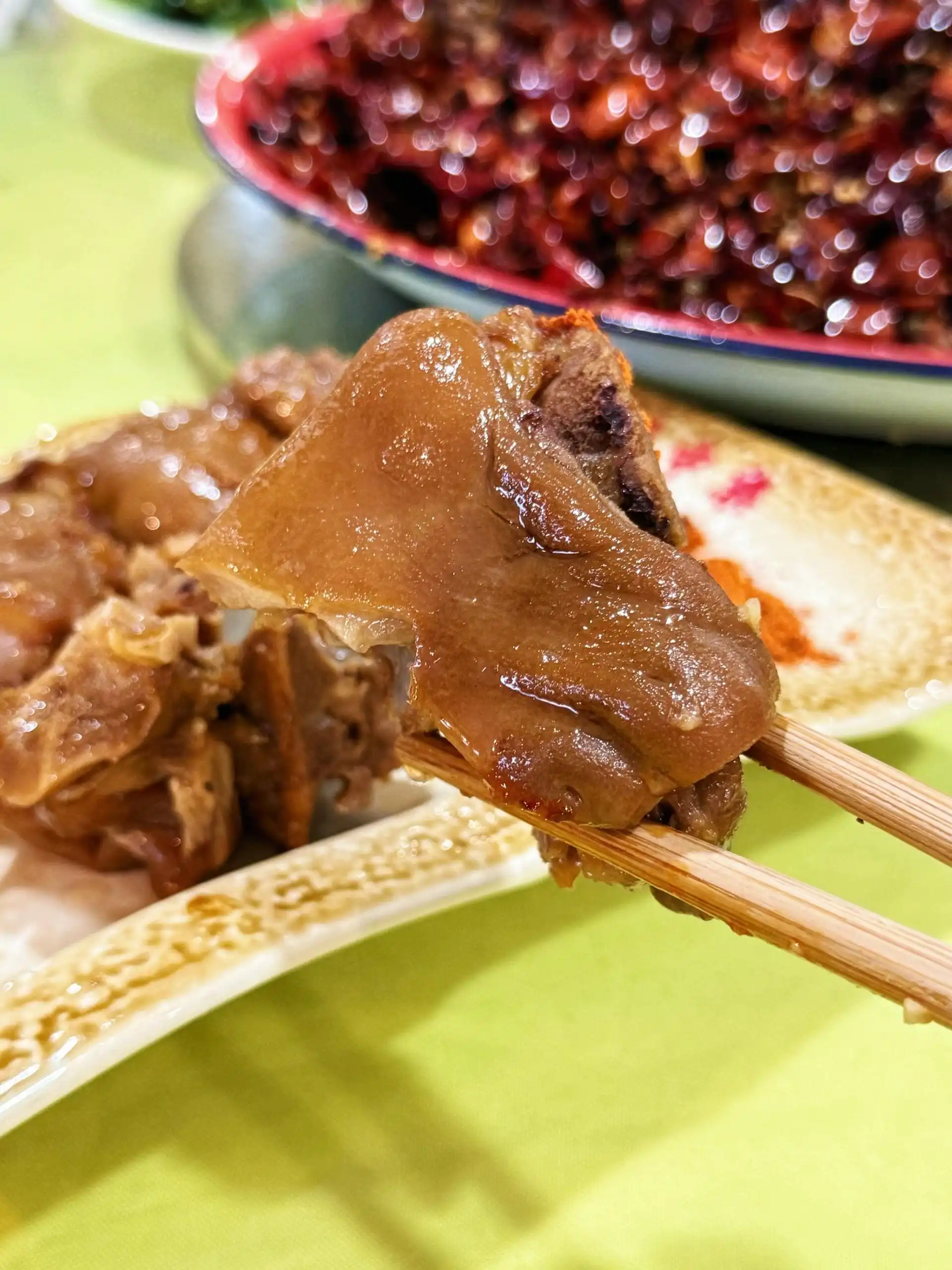 Lin Zhong Le Spicy Chicken - 林中乐辣子鸡 Chongqing Tourist Attraction