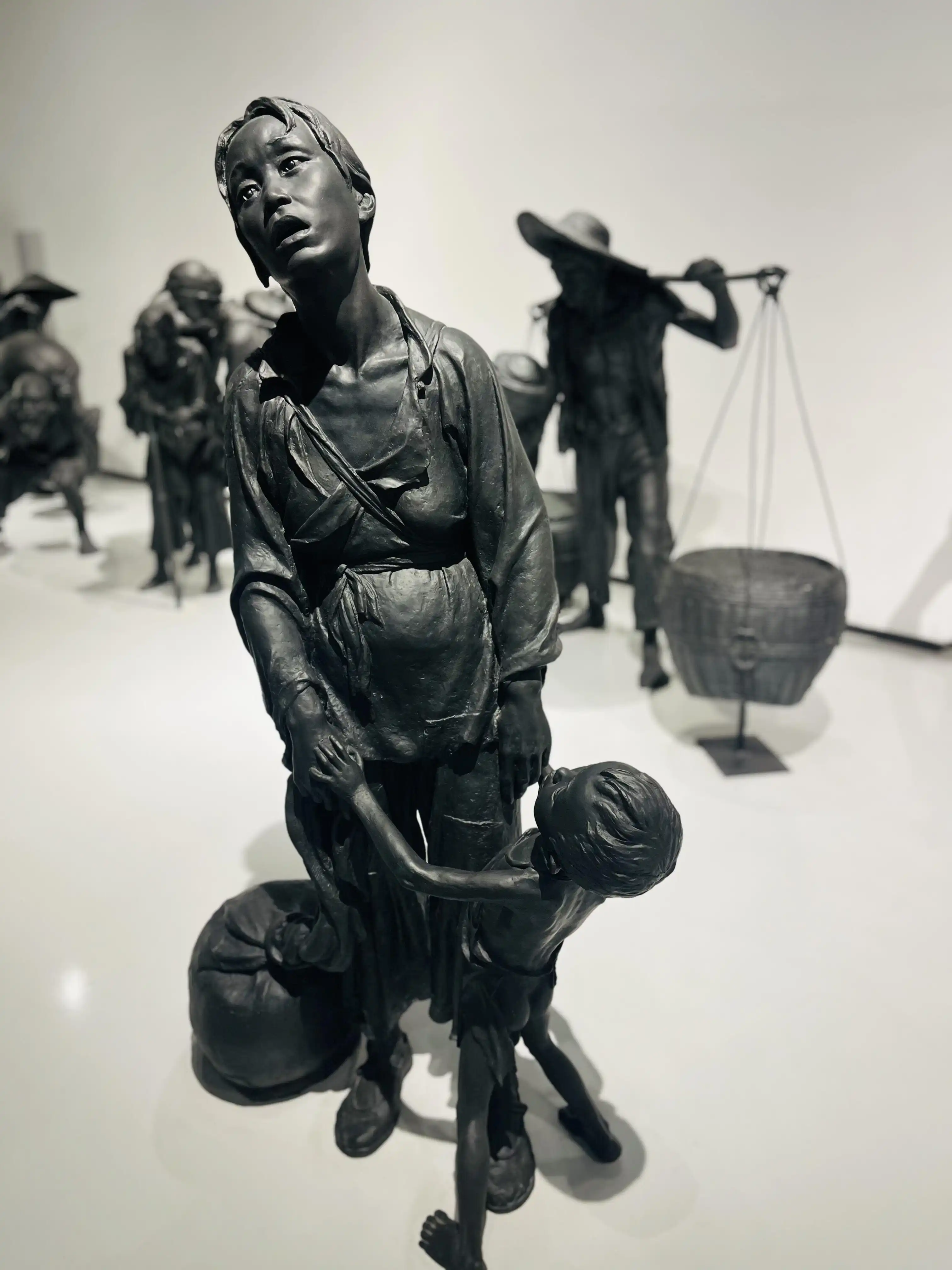Luo Zhongli Art Museum - 罗中立美术馆 Chongqing Tourist Attraction