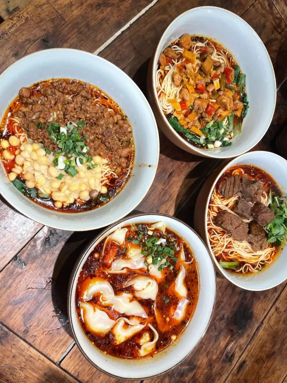 Pangmei Noodle Shop - 胖妹面庄 Chongqing Tourist Attraction