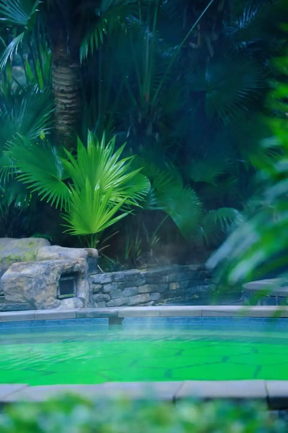 Ronghui Hot Springs - 融汇温泉 Chongqing Tourist Attraction