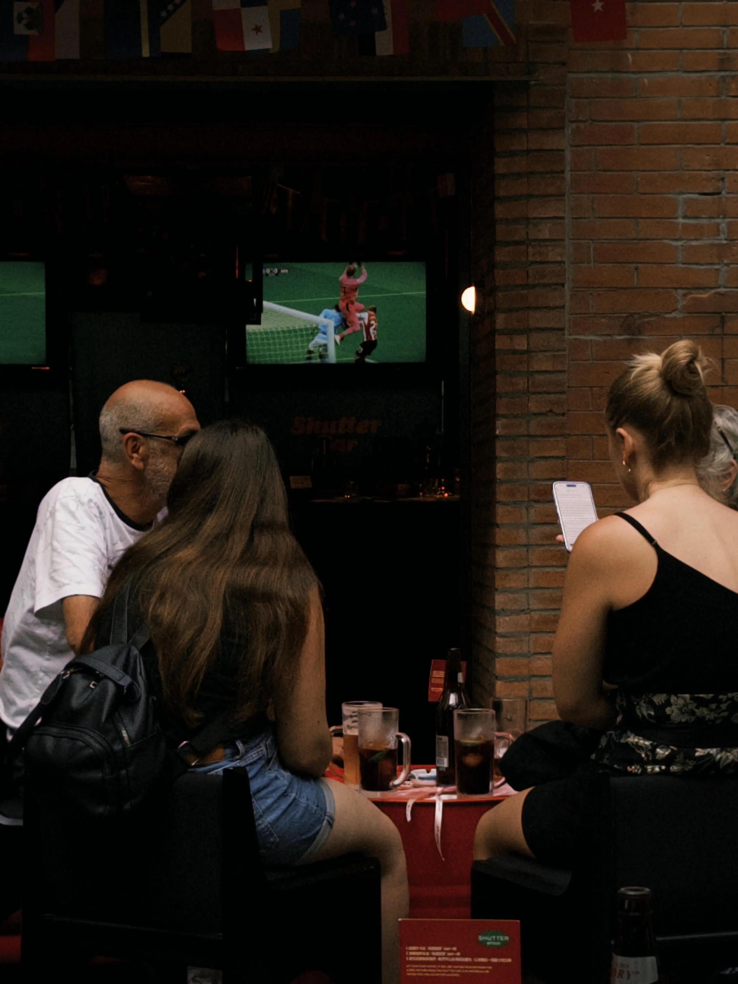 SHUTTER-BAR - 卷门Bar Chongqing Tourist Attraction