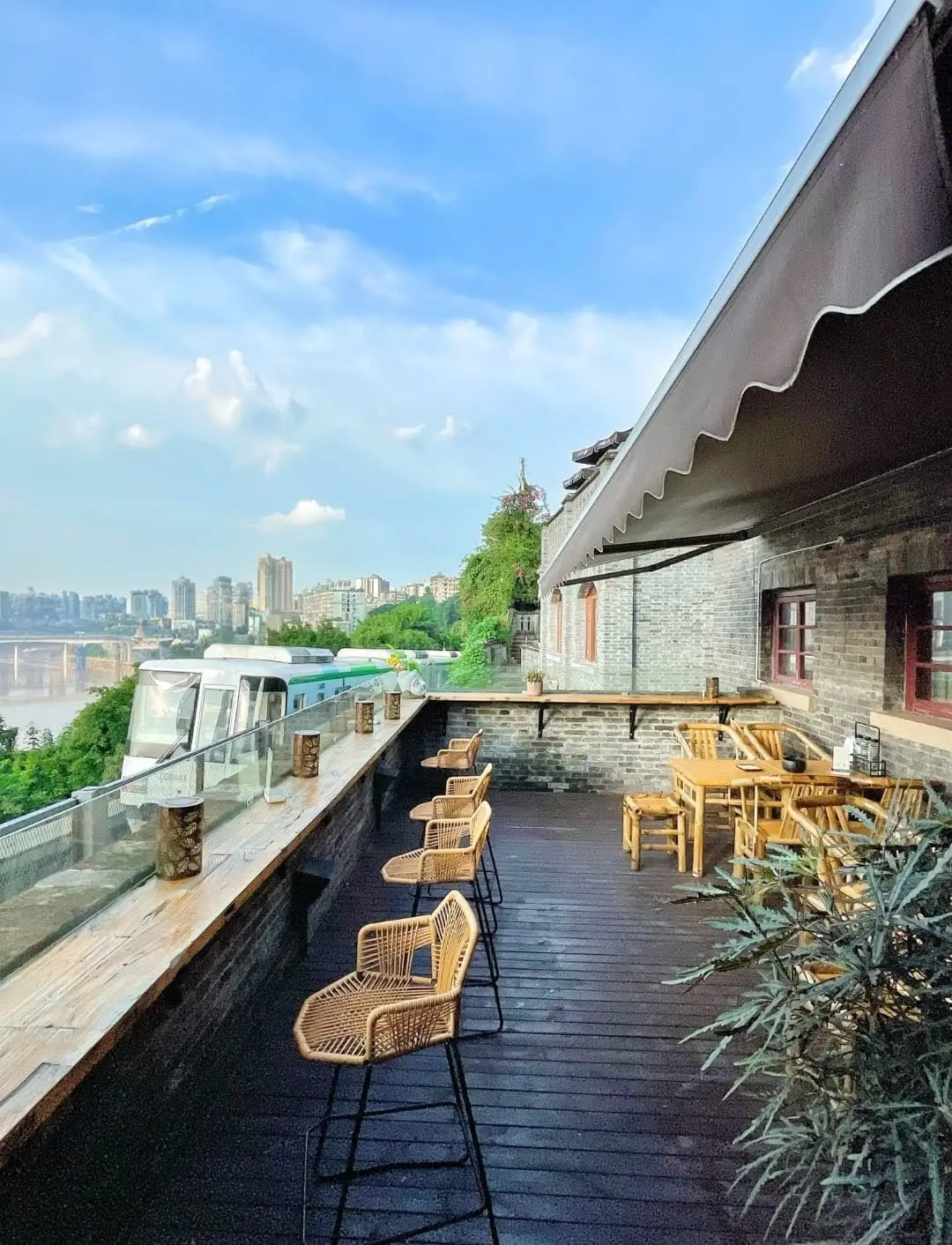 Three-Layer Road - 三层马路 Chongqing Tourist Attraction