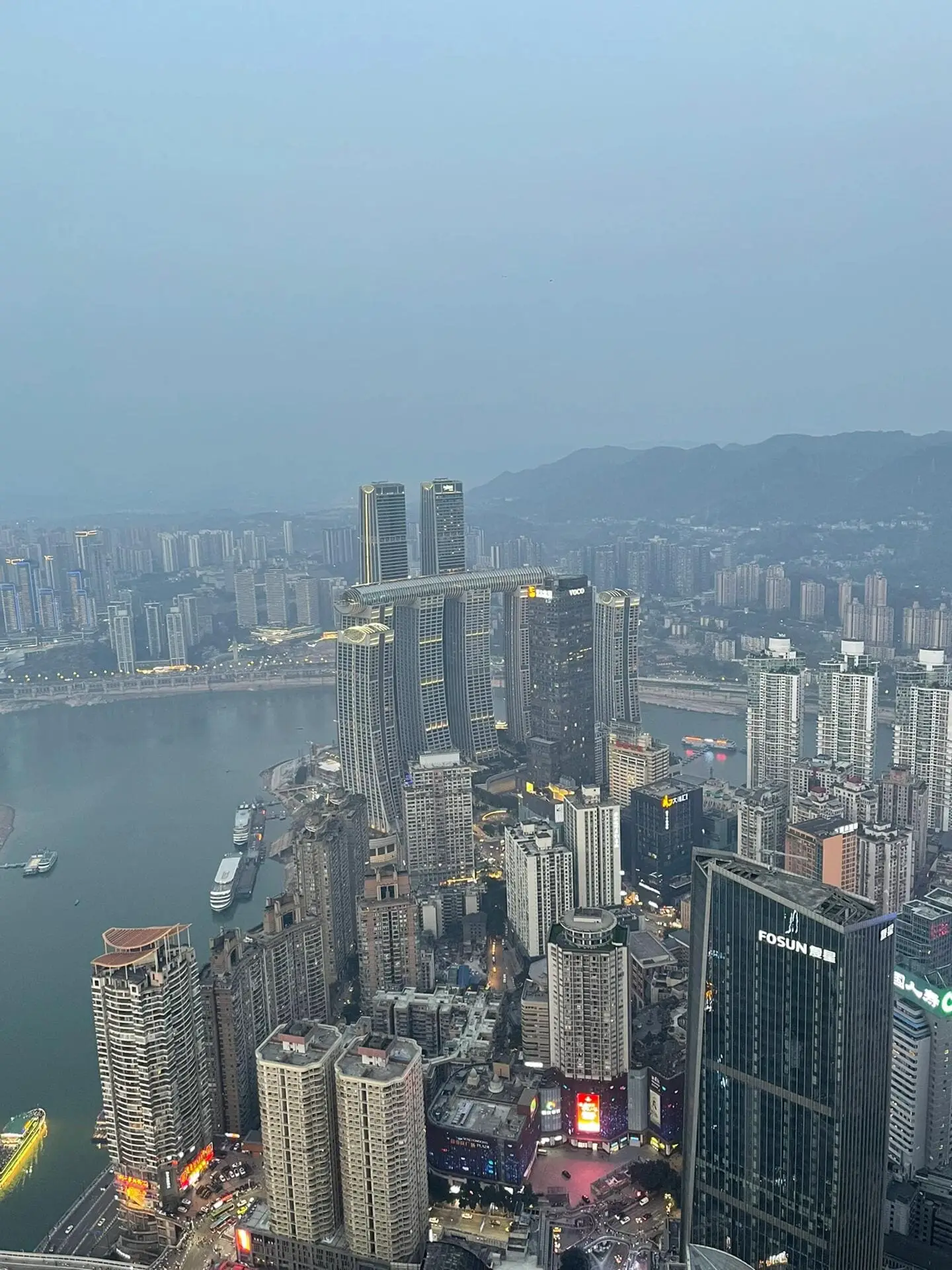 WFC Observation Deck - WFC观景台 Chongqing Tourist Attraction