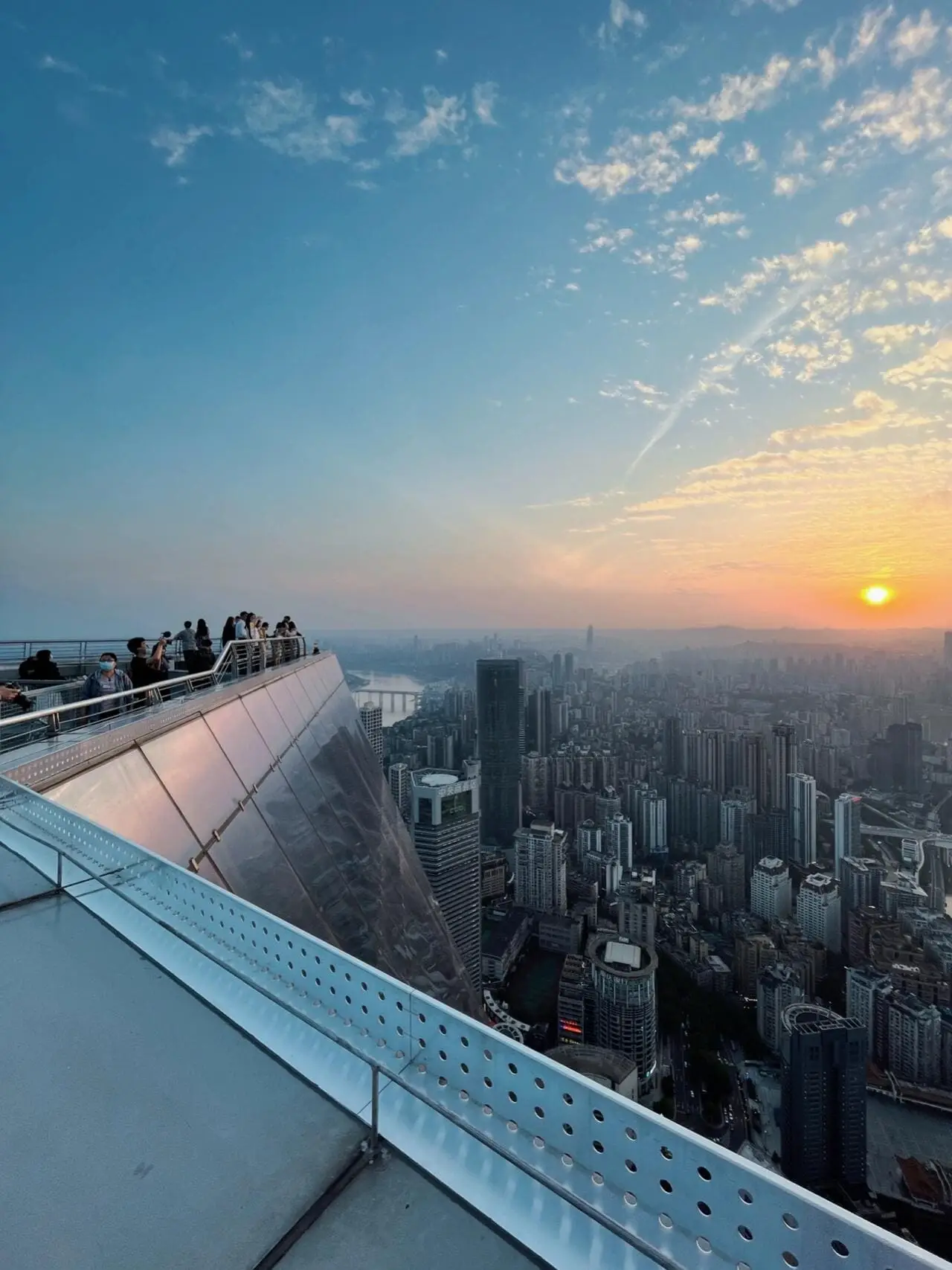 WFC Observation Deck - WFC观景台 Chongqing Tourist Attraction