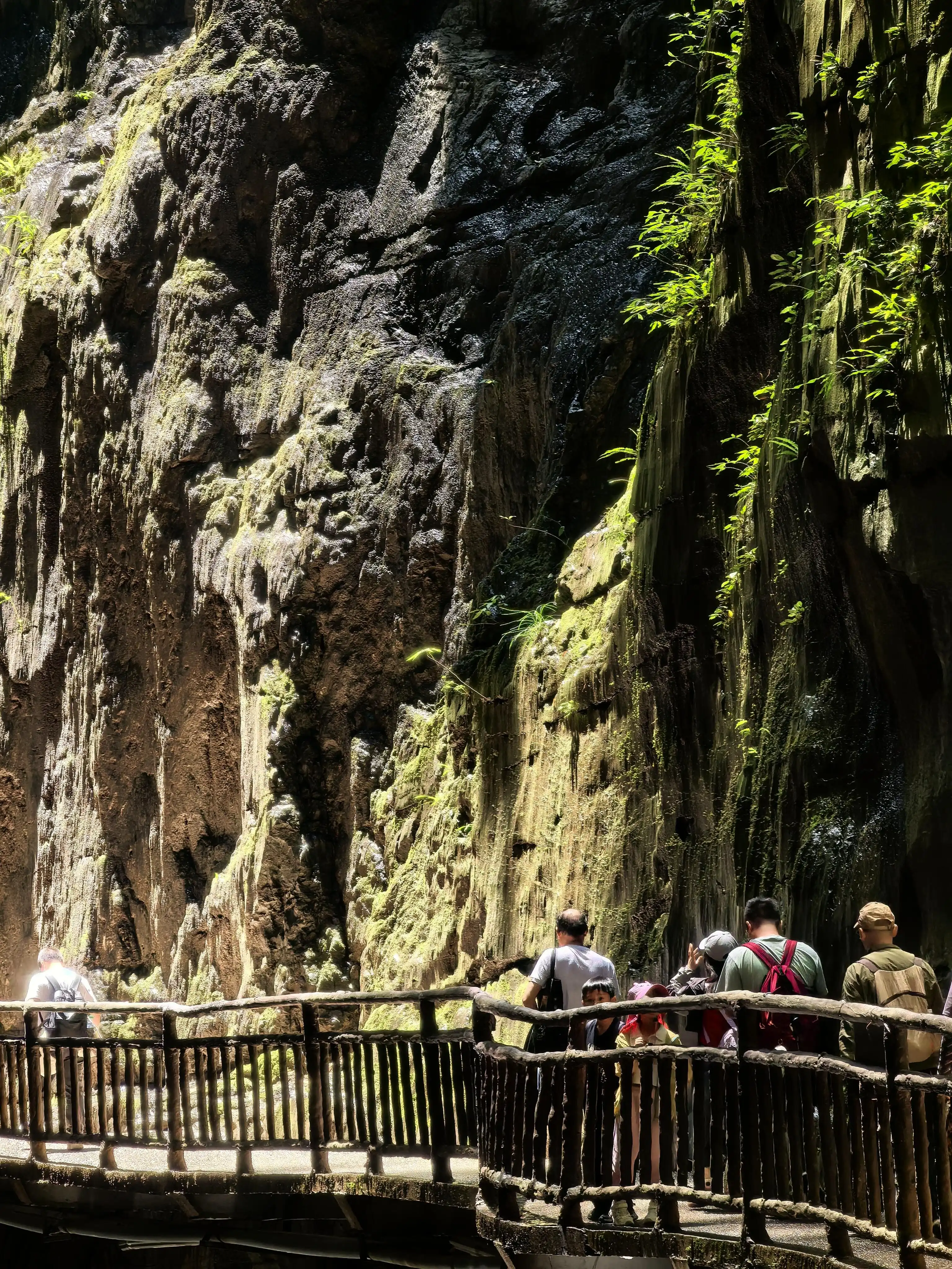 Wuling Great Rift Valley - 涪陵武陵山大裂谷 Chongqing Tourist Attraction